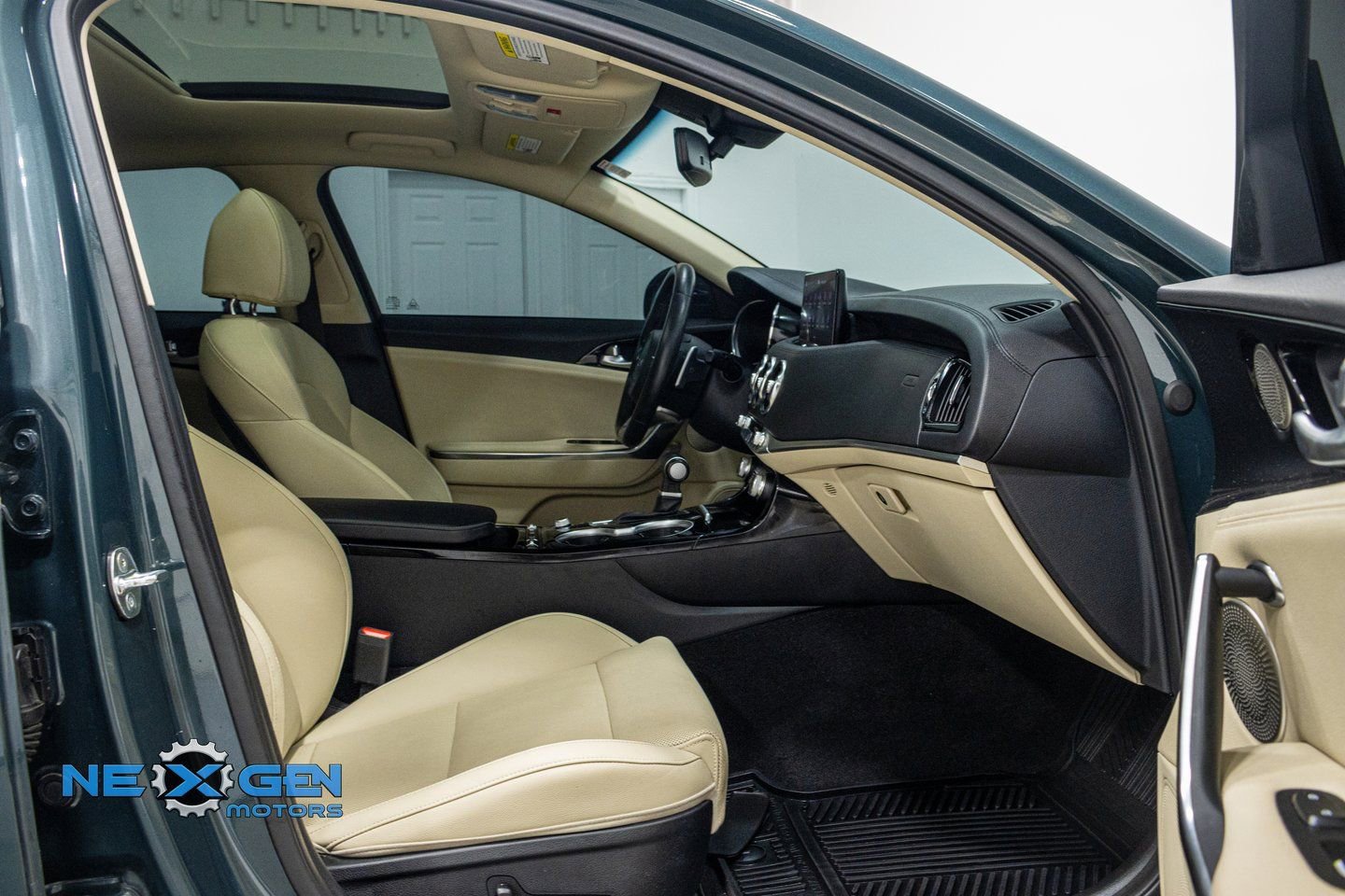 Used 2023 Kia Stinger GT-Line w/ Sun & Sound Package image 36