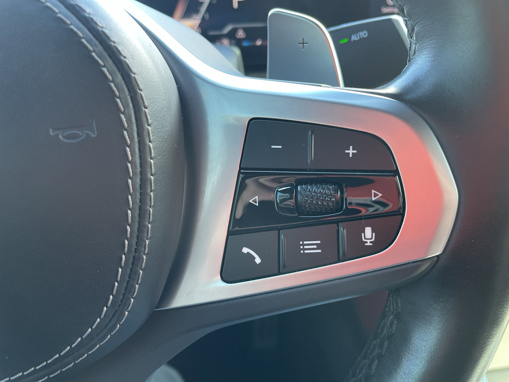 Used 2024 BMW X6 xDrive40i w/ Executive Package image 15