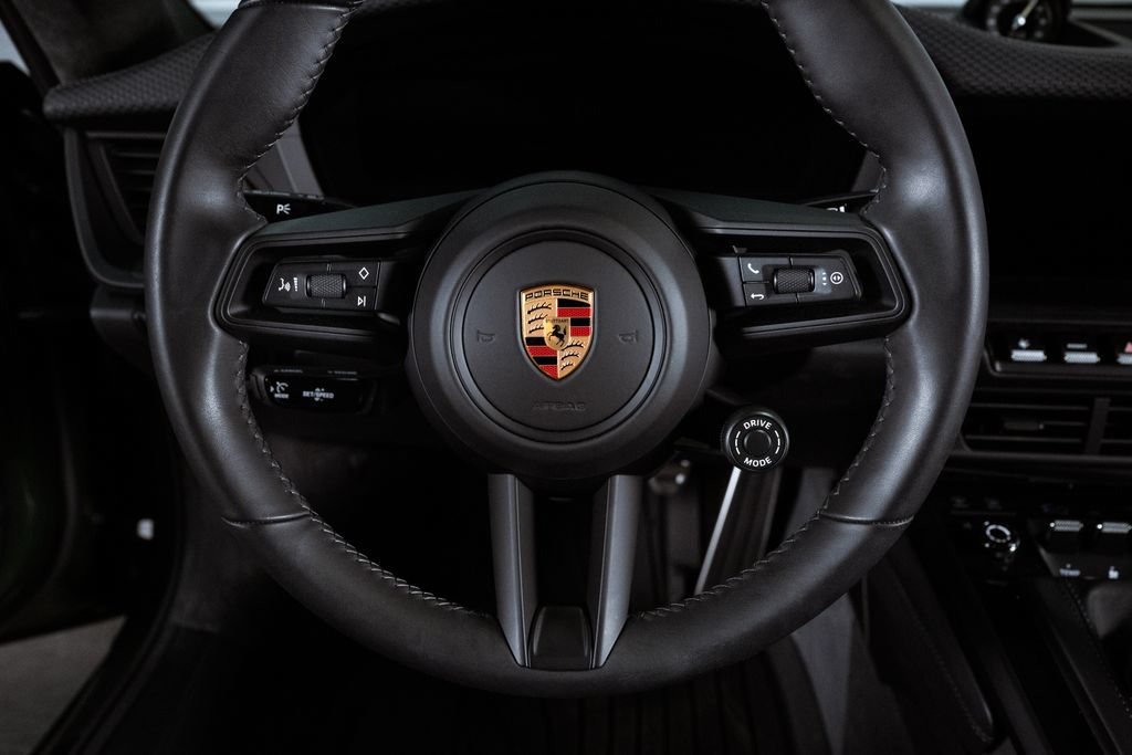 Used 2026 Porsche 911 GT3 RWD image 13