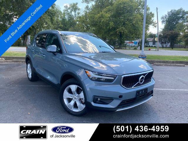 Used 2022 Volvo XC40 T5 Momentum AWD/4WD image 1