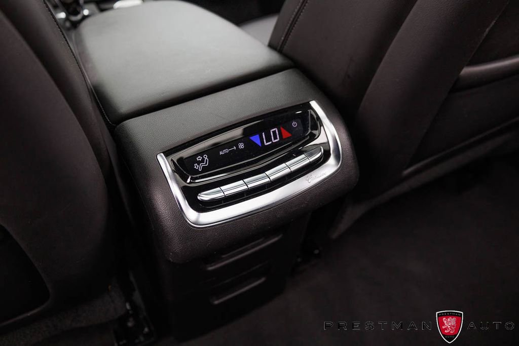 Used 2021 Cadillac XT6 Sport AWD/4WD image 36