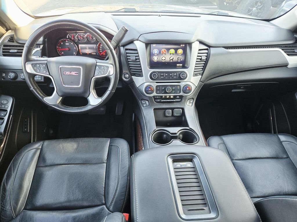 Used 2015 GMC Yukon SLT w/ HD Trailering Package image 10