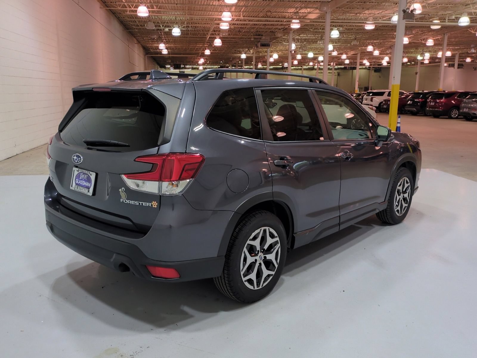 Used 2022 Subaru Forester Premium AWD/4WD image 3