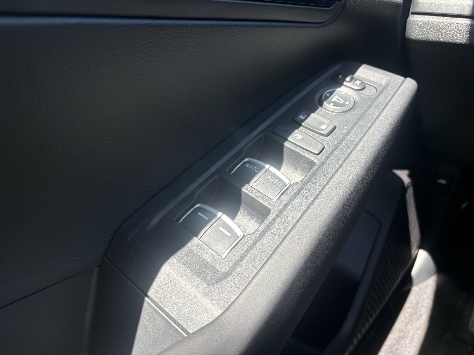 New 2026 Honda Accord LX image 18