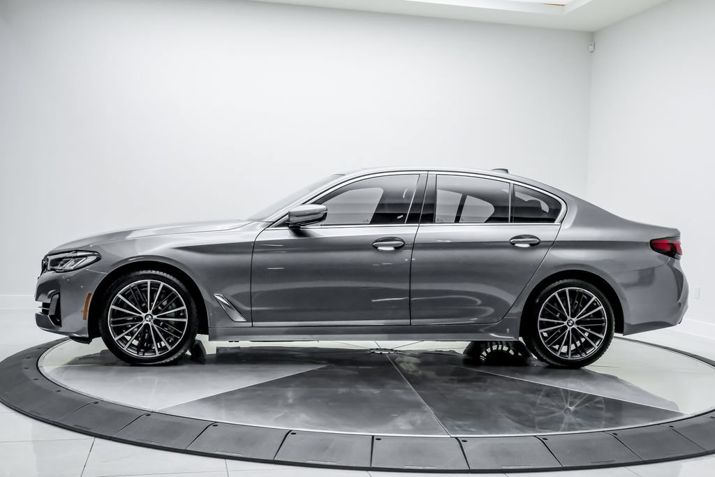 Used 2023 BMW 530i w/ Premium Package RWD image 13