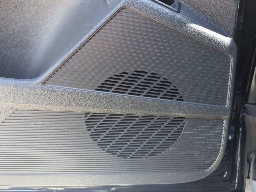 Certified 2023 Volkswagen Taos S FWD image 17