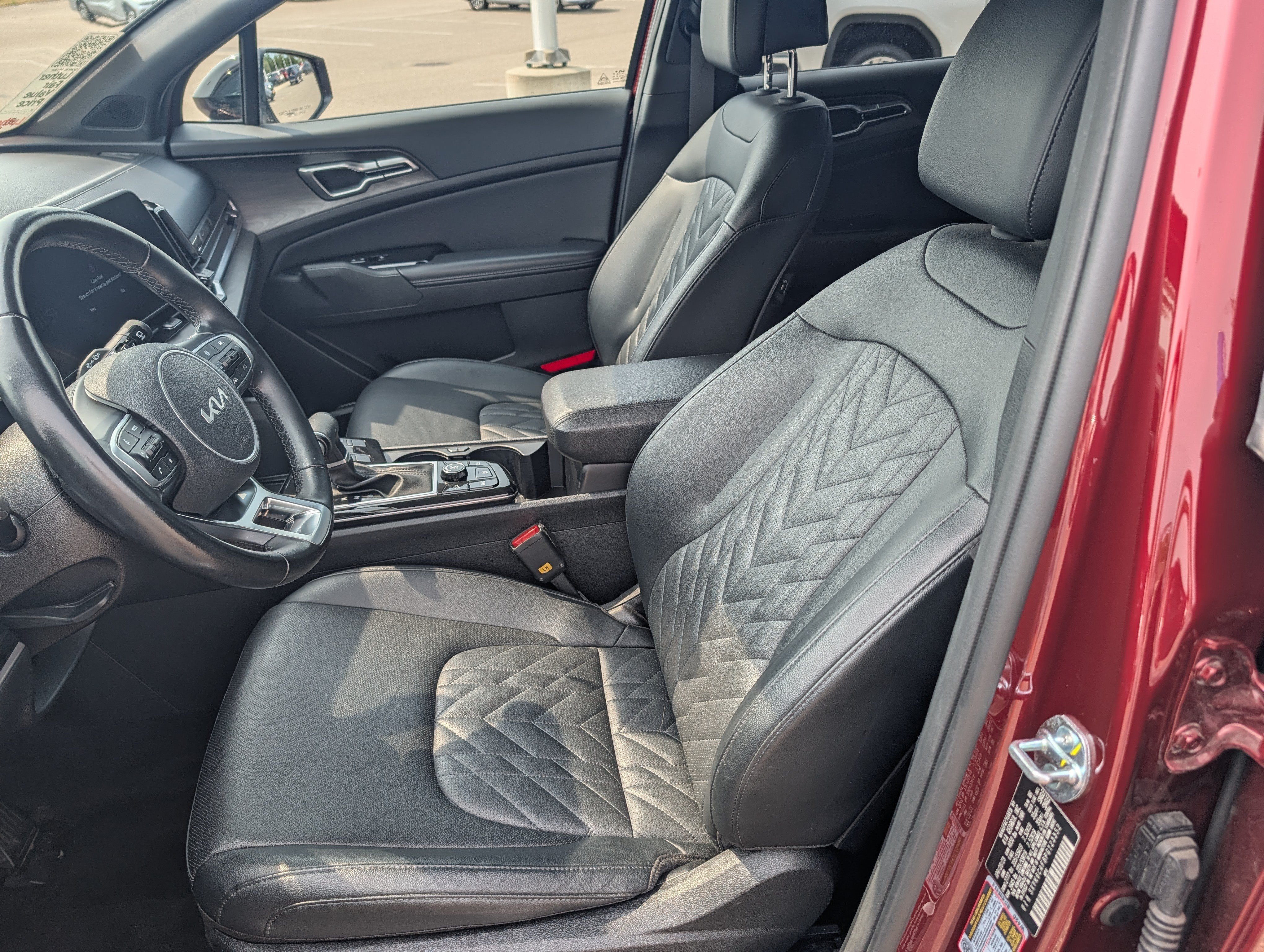 Used 2023 Kia Sportage X-Line w/ X-Line Premium Package AWD/4WD image 21