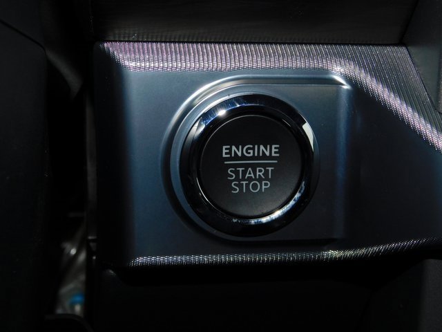 New 2026 Ford F150 Lariat w/ Equipment Group 502A High image 33