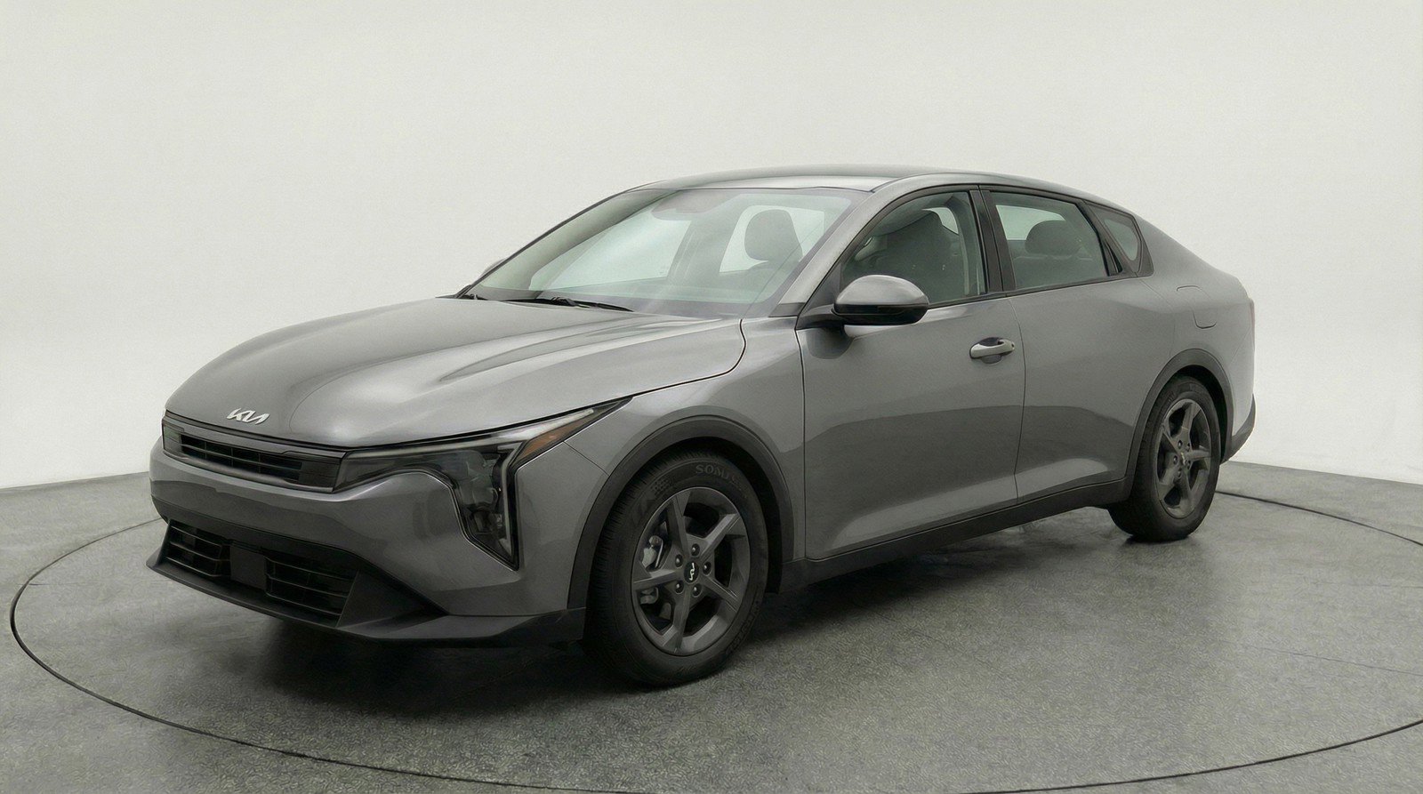 Used 2025 Kia K4 LXS image 3