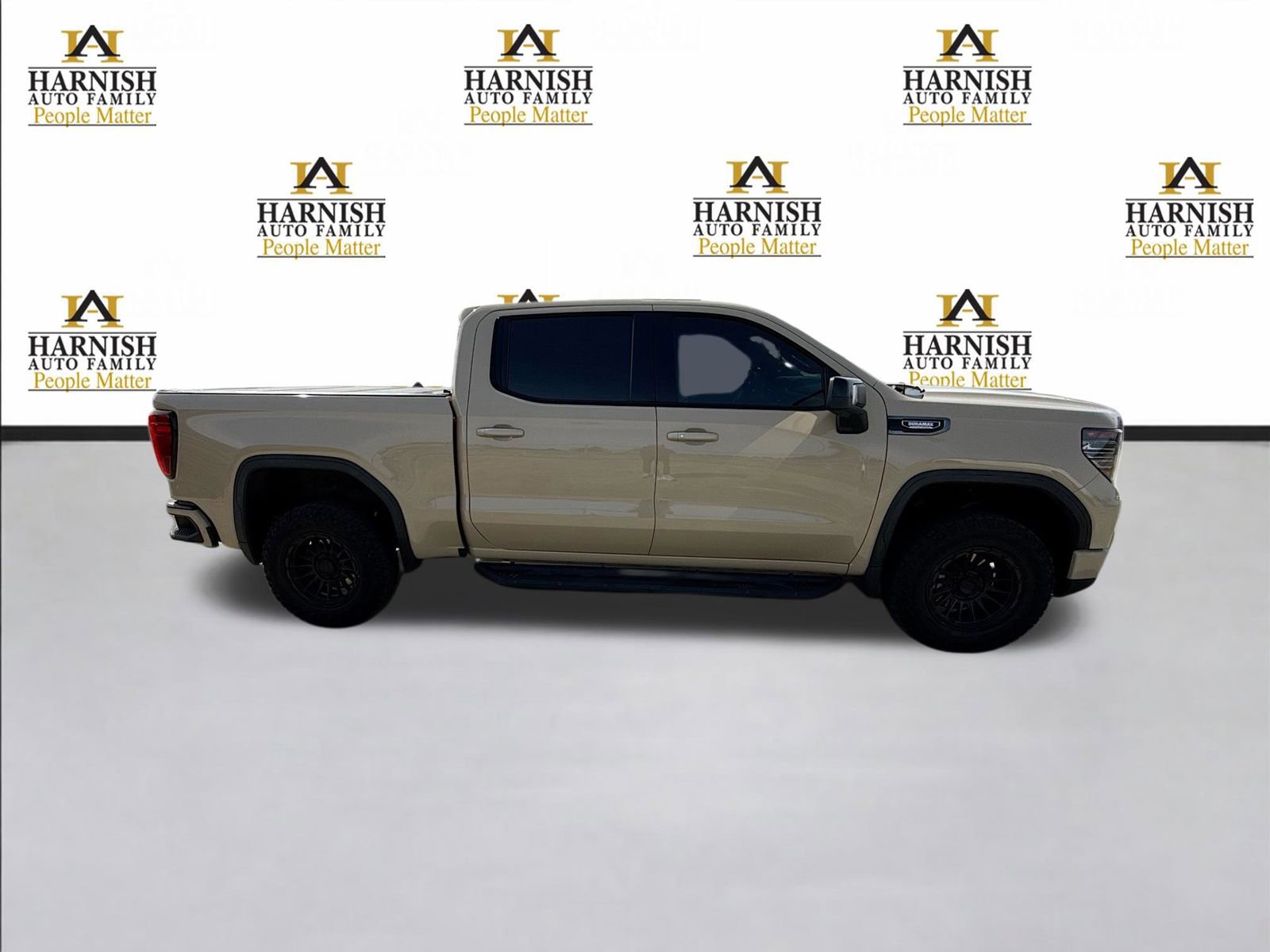 Used 2023 GMC Sierra 1500 AT4 w/ AT4 Premium Package AWD/4WD image 7