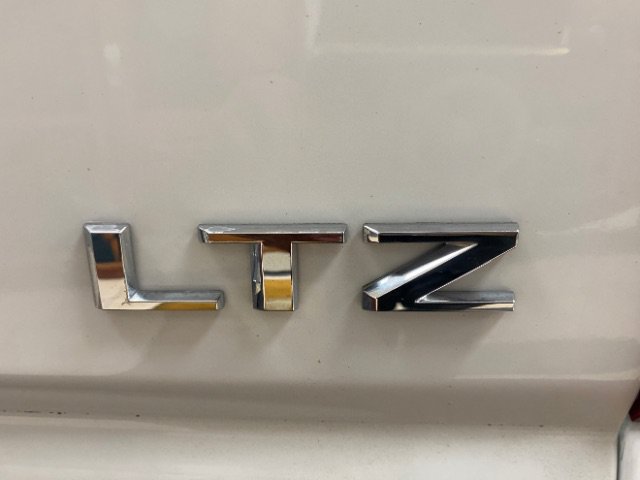 Used 2022 Chevrolet Silverado 2500 LTZ w/ Safety Package AWD/4WD image 8