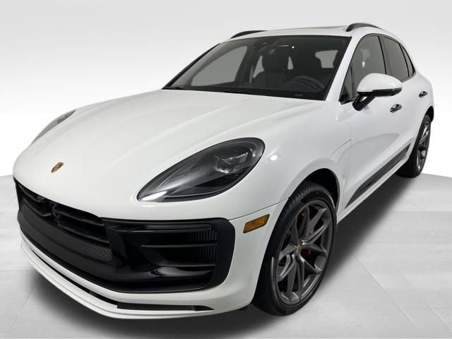 New 2026 Porsche Macan GTS