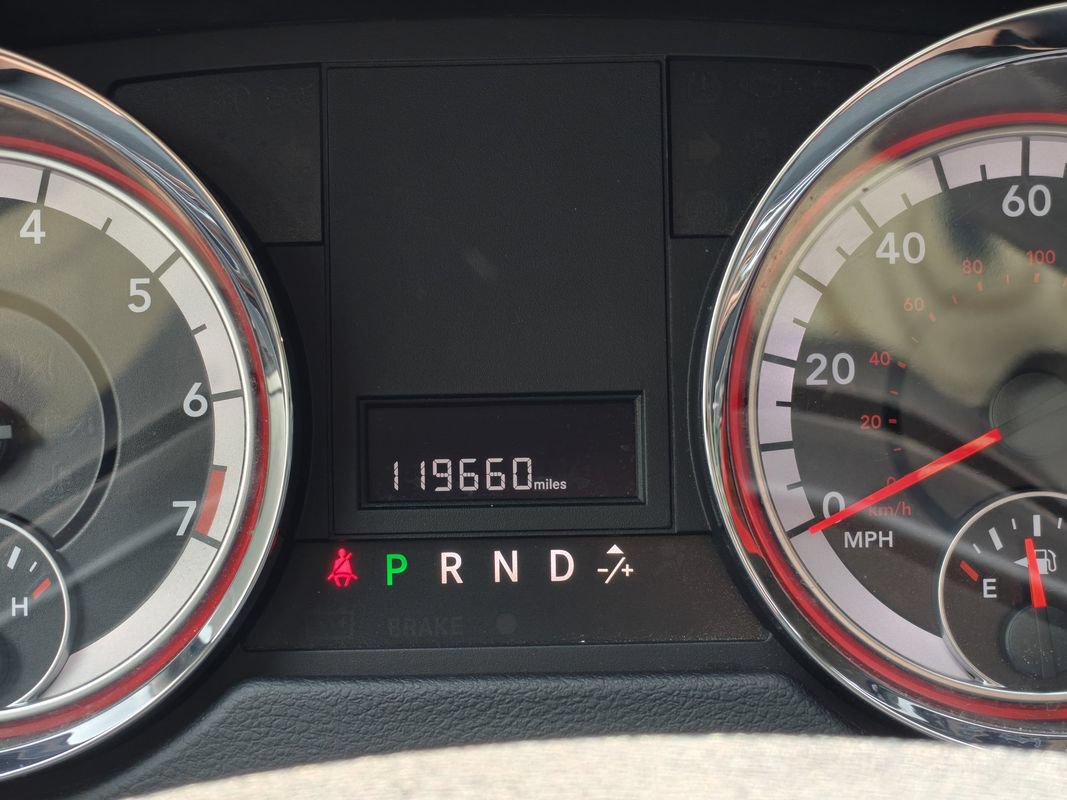 Used 2019 Dodge Grand Caravan SE w/ UConnect Hands-Free Group FWD image 28