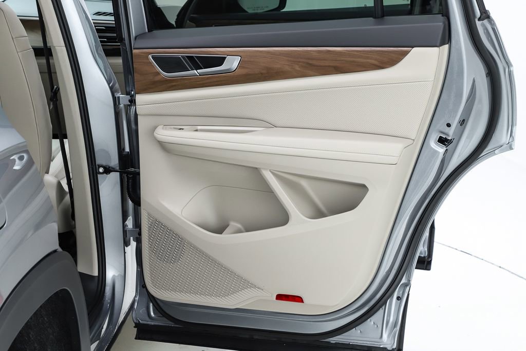 New 2026 Volkswagen Atlas SE image 68