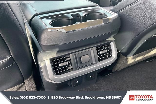 Used 2023 Ford F150 Lariat w/ Max Trailer Tow Package image 24