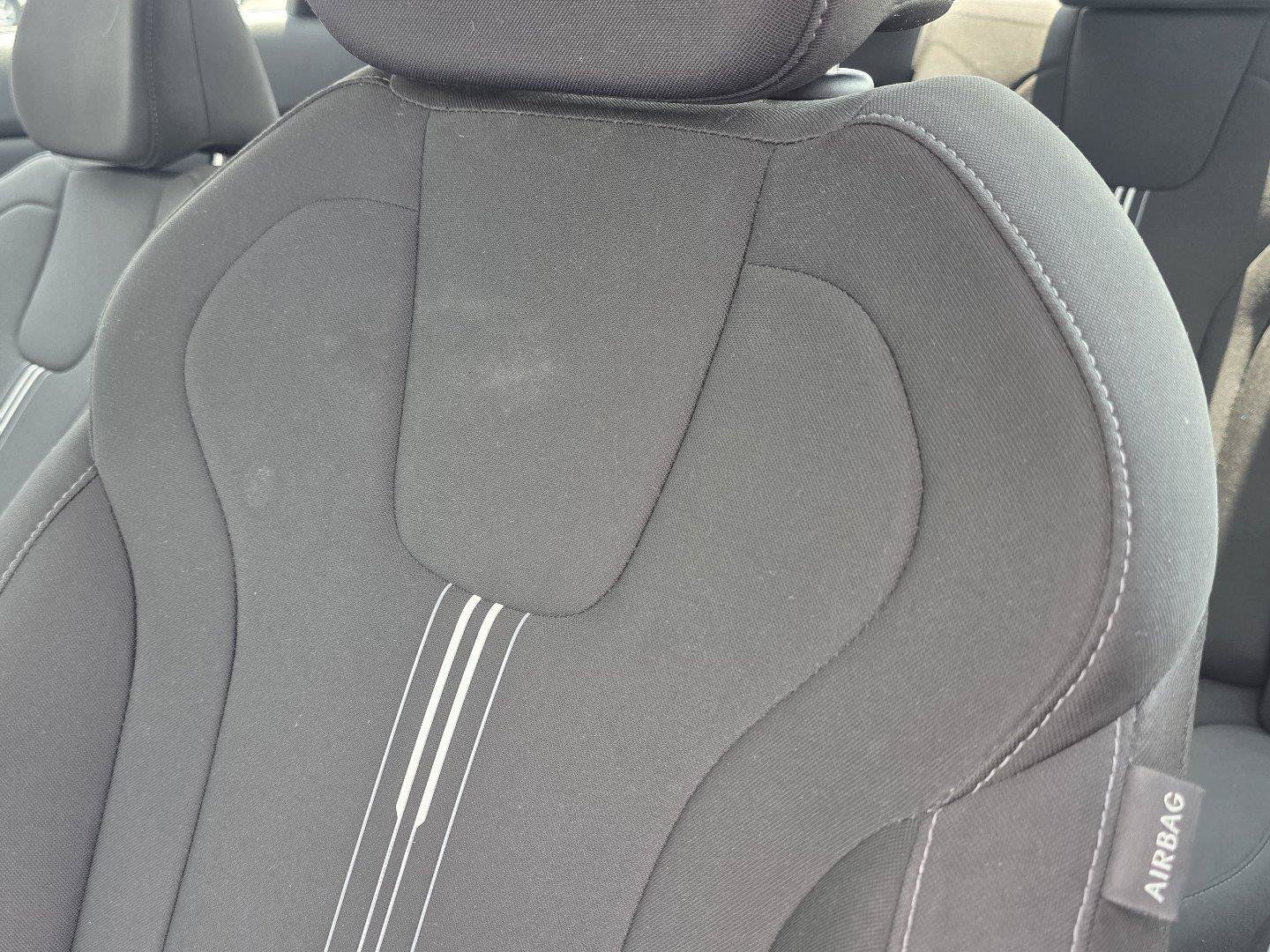 Used 2025 Hyundai Elantra SEL FWD image 23