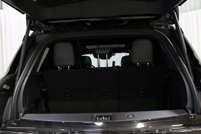 New 2026 Lincoln Navigator Reserve w/ Jet Appearance Package image 59