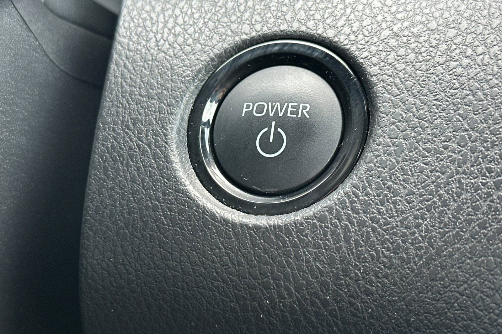 Certified 2025 Toyota Camry SE image 35