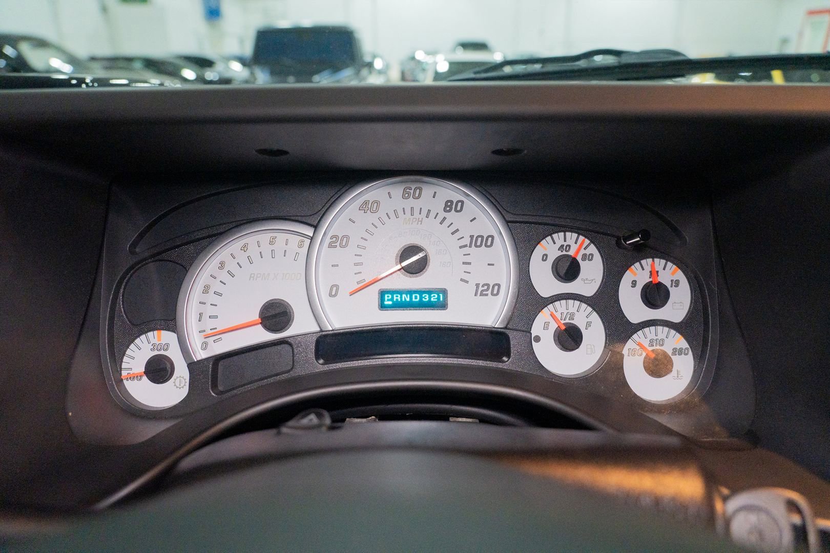 Used 2003 HUMMER H2 w/ Preferred Equipment Group image 52