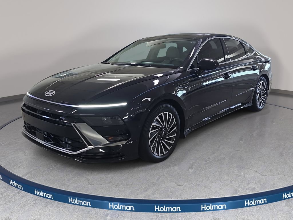 Used 2024 Hyundai Sonata Limited FWD image 1