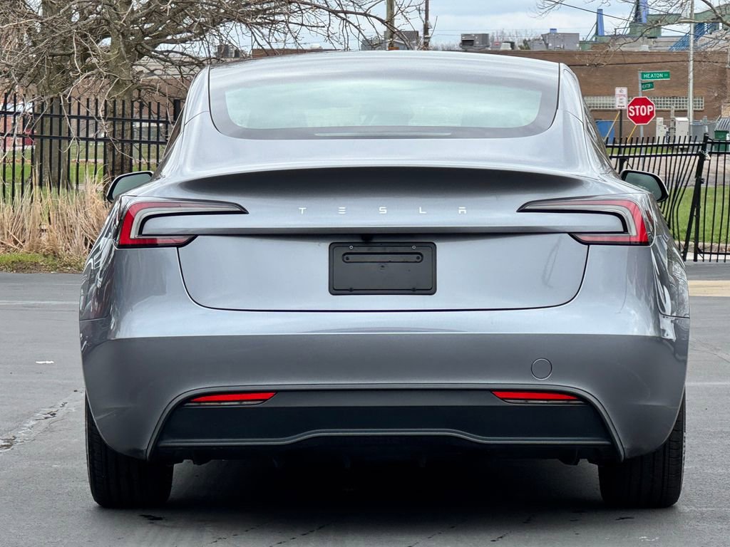 Used 2025 Tesla Model 3 Long Range image 6