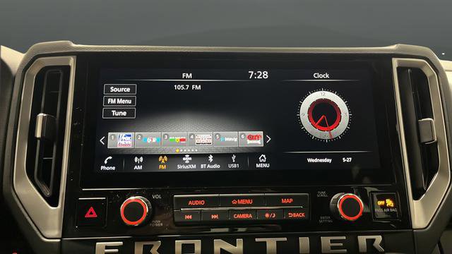 Used 2025 Nissan Frontier SL AWD/4WD image 29