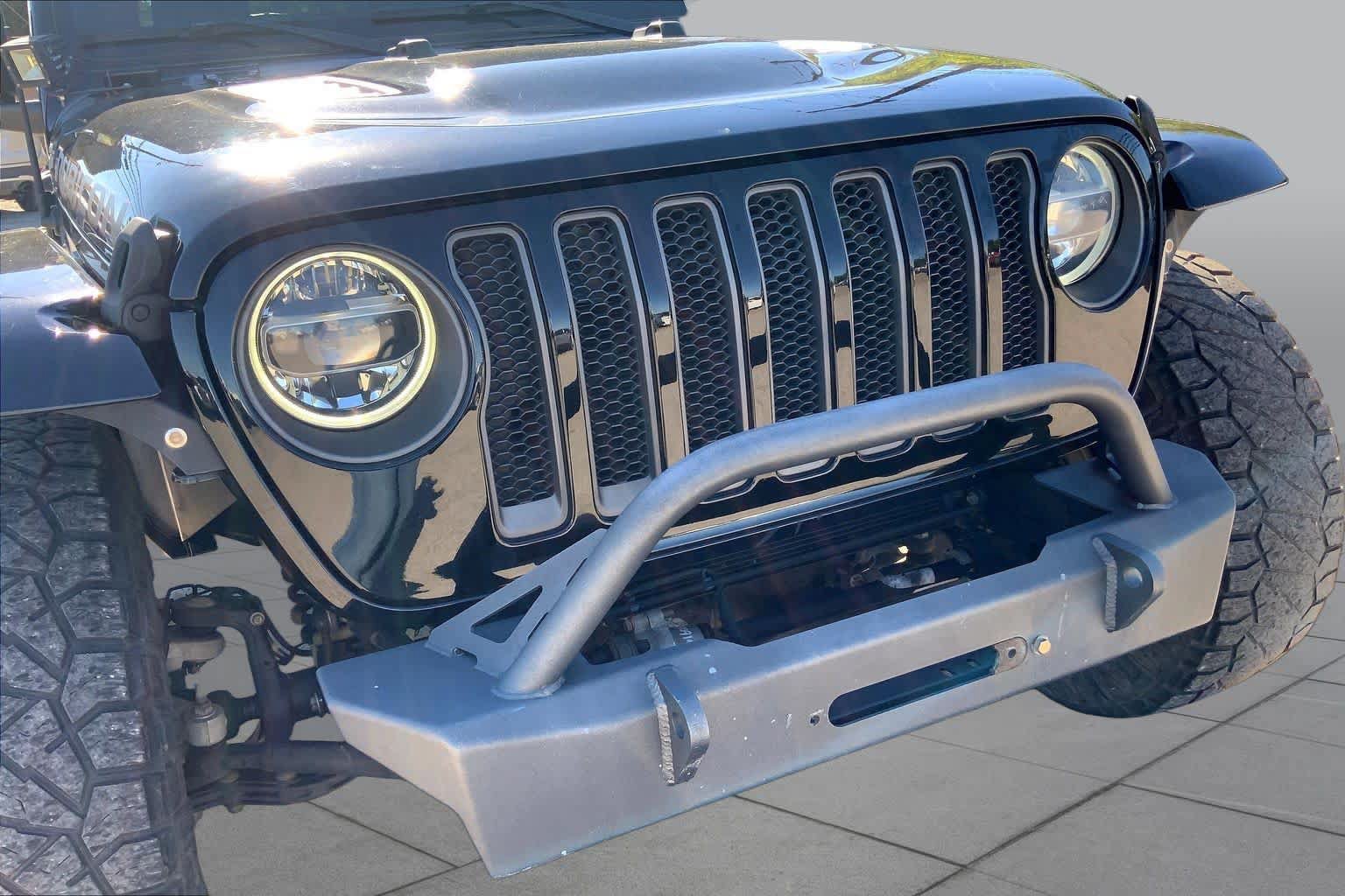 Used 2020 Jeep Wrangler Unlimited Rubicon w/ Cold Weather Group AWD/4WD image 28