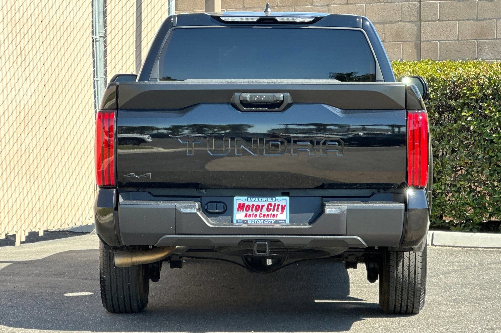 Used 2025 Toyota Tundra SR5 AWD/4WD image 5