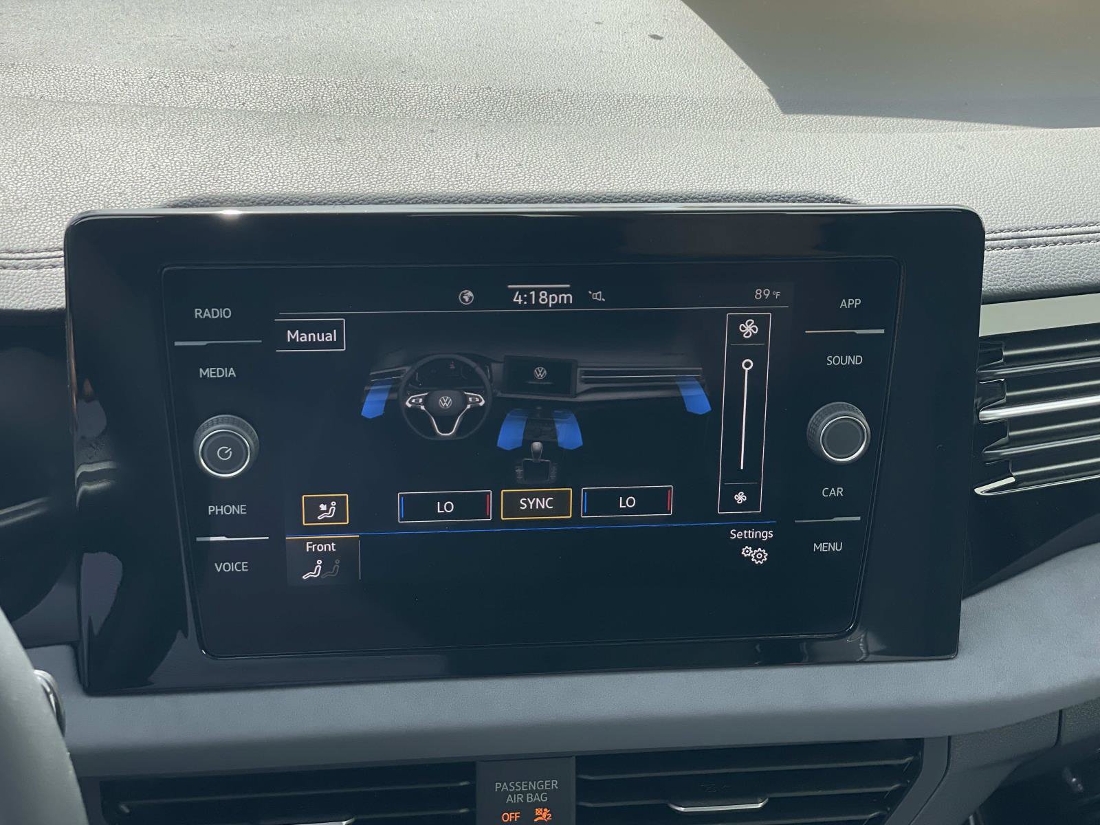 New 2026 Volkswagen Jetta SE FWD image 12