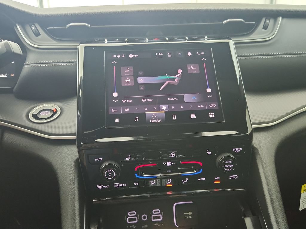 New 2026 Jeep Grand Cherokee Laredo X AWD/4WD image 25