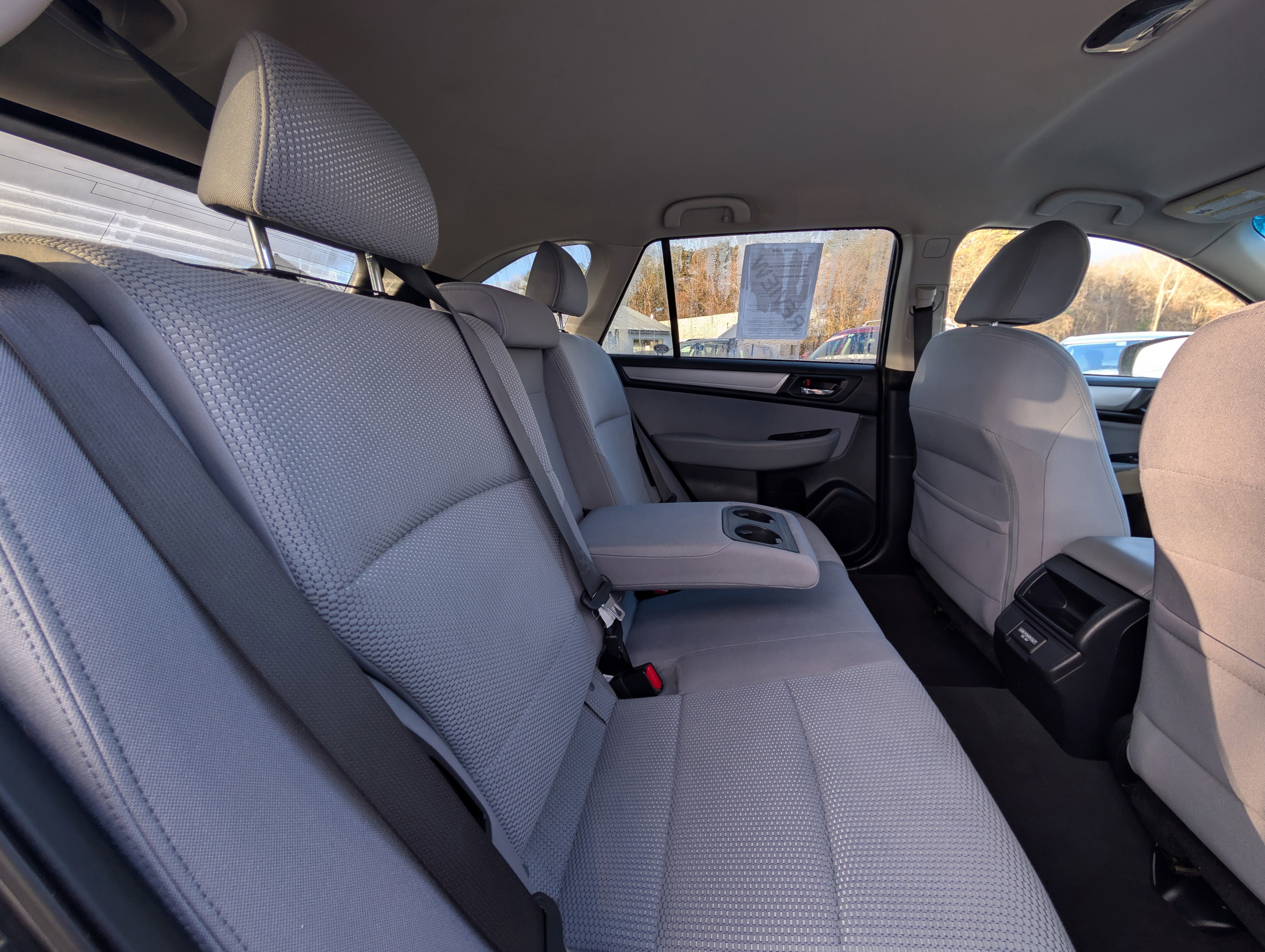 Used 2018 Subaru Outback 2.5i Premium image 35