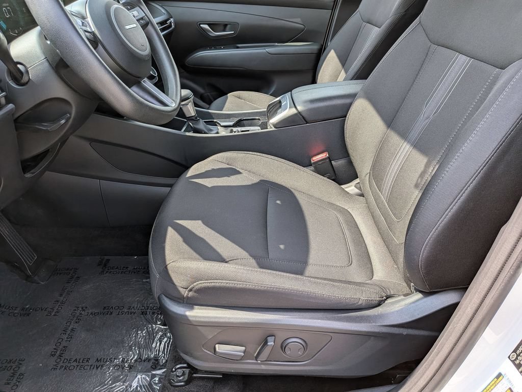 Used 2025 Hyundai Tucson SEL FWD image 24
