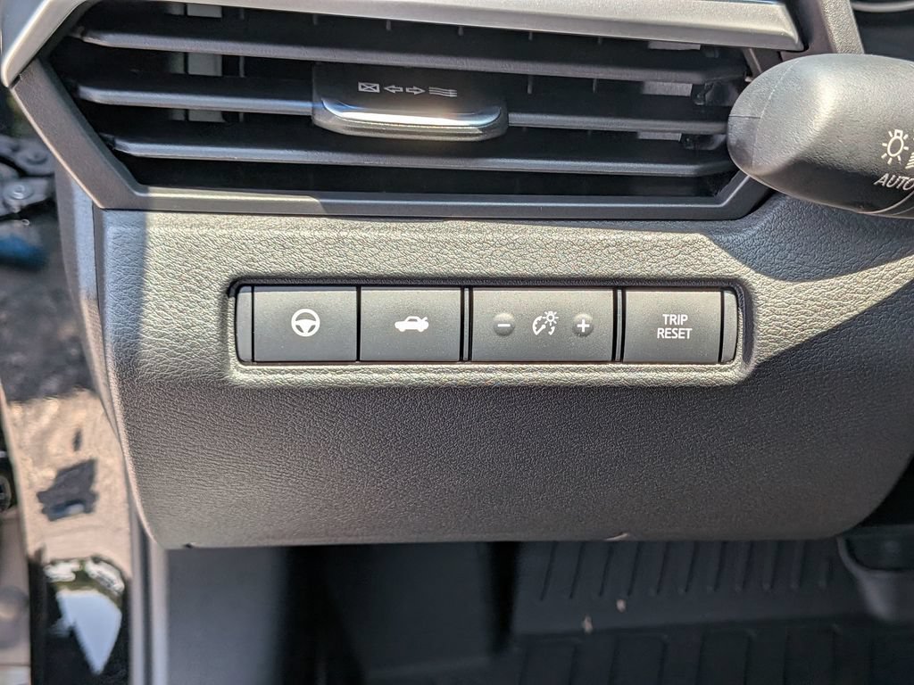 New 2026 Nissan Altima 2.5 SR w/ SR Premium Package FWD image 20