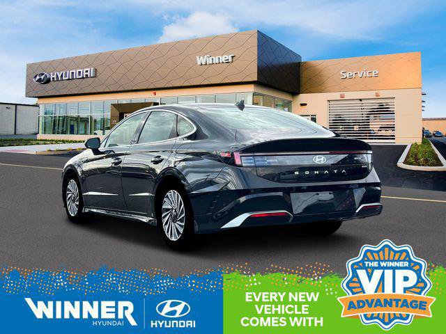 New 2025 Hyundai Sonata Limited image 6