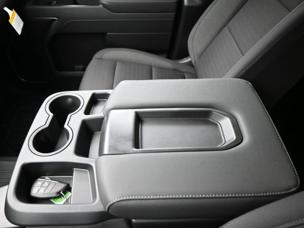 New 2026 GMC Sierra 1500 SLE image 16