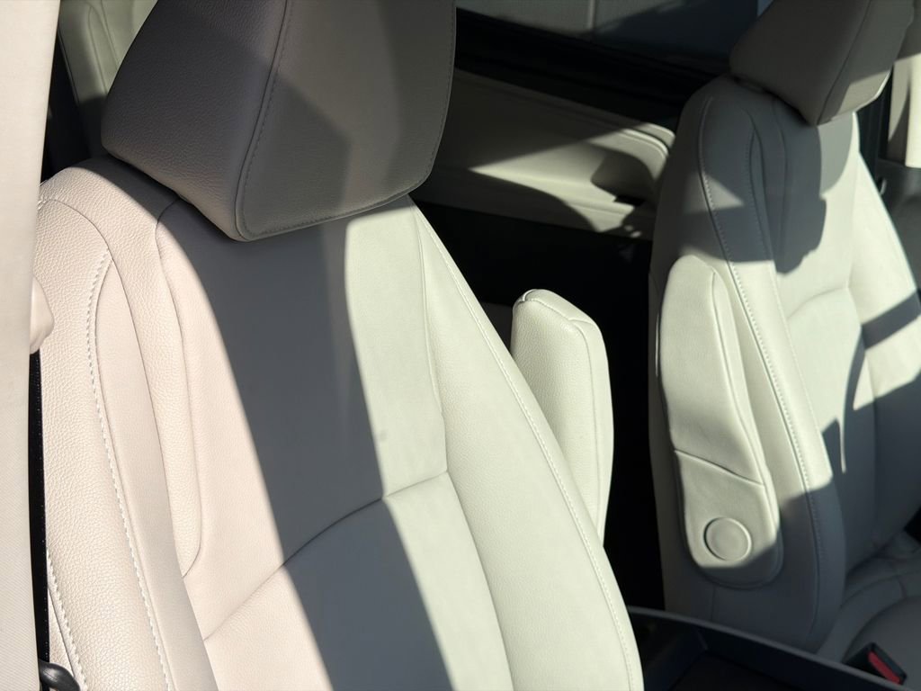 Certified 2026 Honda Odyssey EX-L image 11