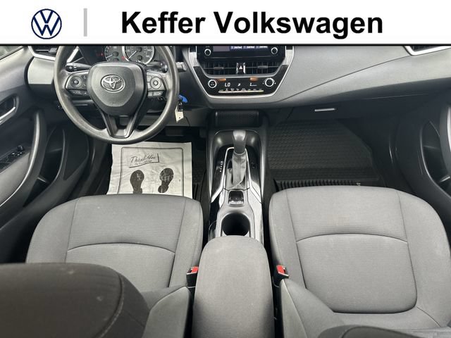 Used 2020 Toyota Corolla LE FWD image 27