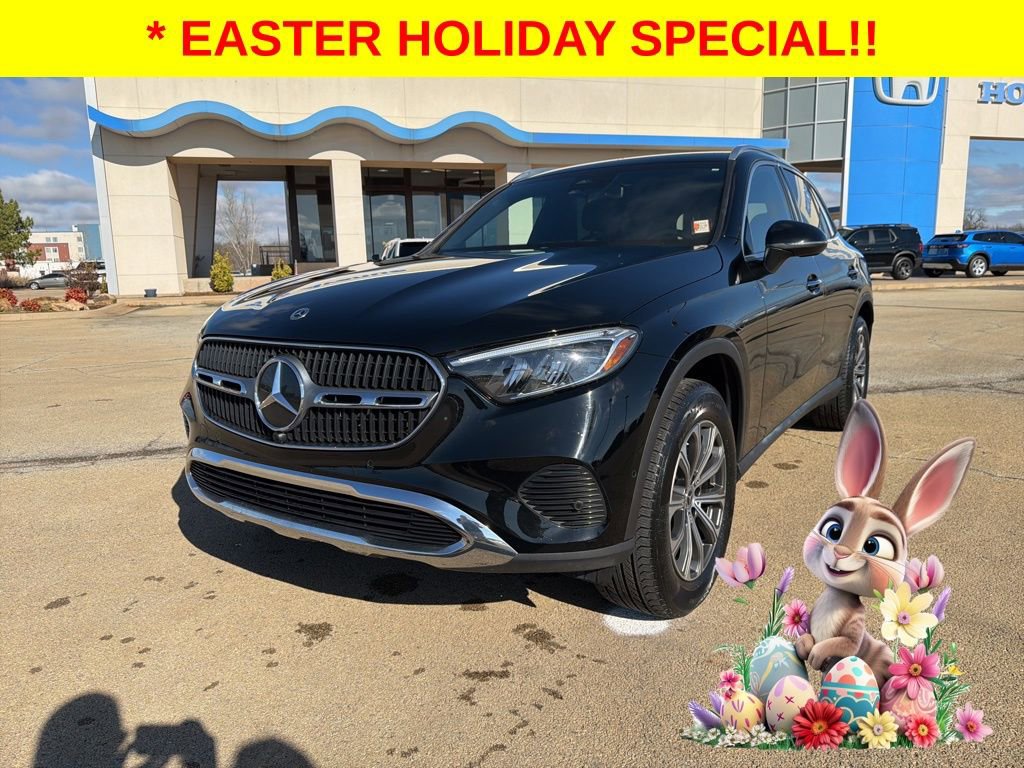 Used 2024 Mercedes-Benz GLC 300 4MATIC image 1