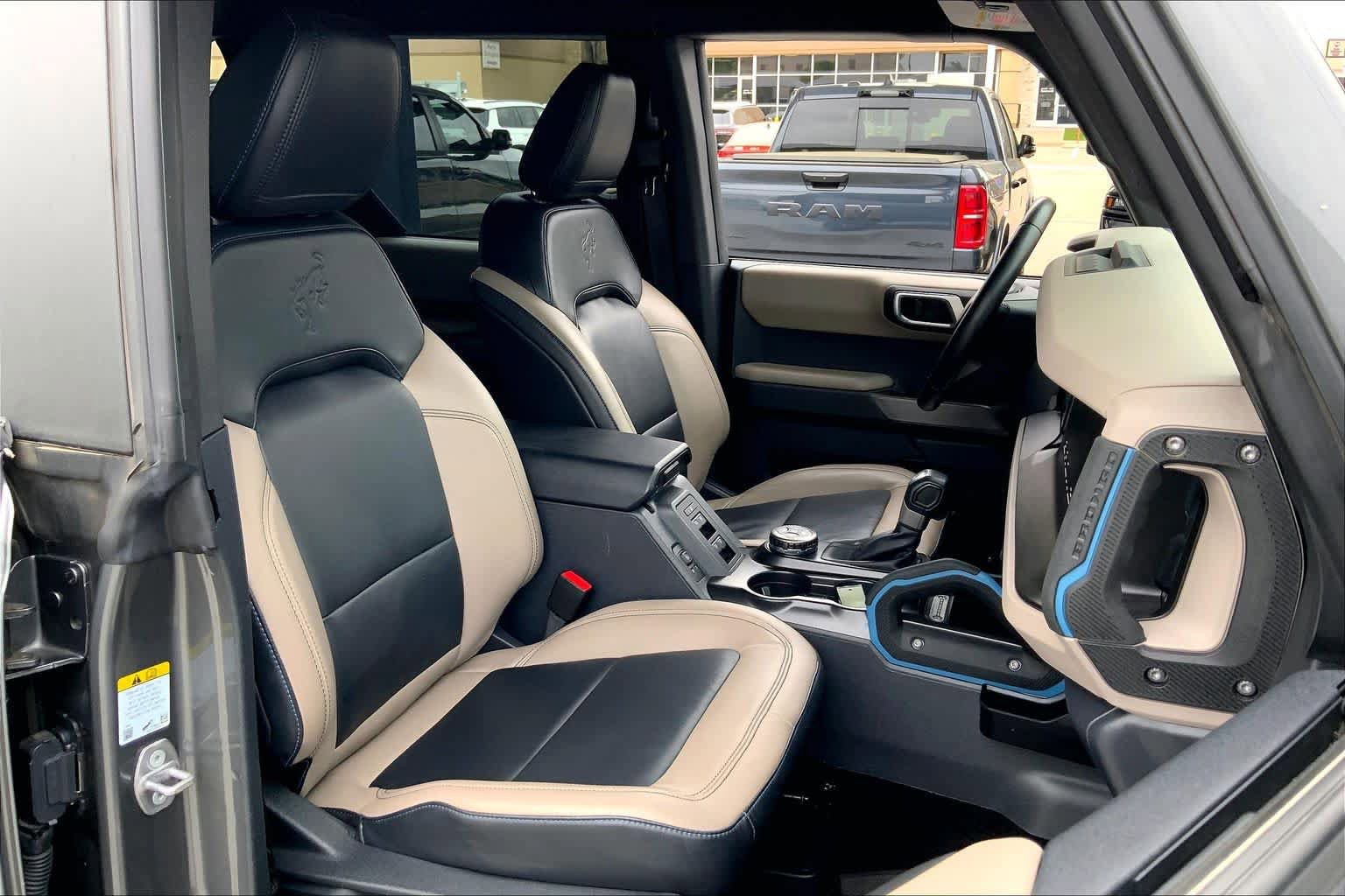 Used 2022 Ford Bronco Wildtrak image 9