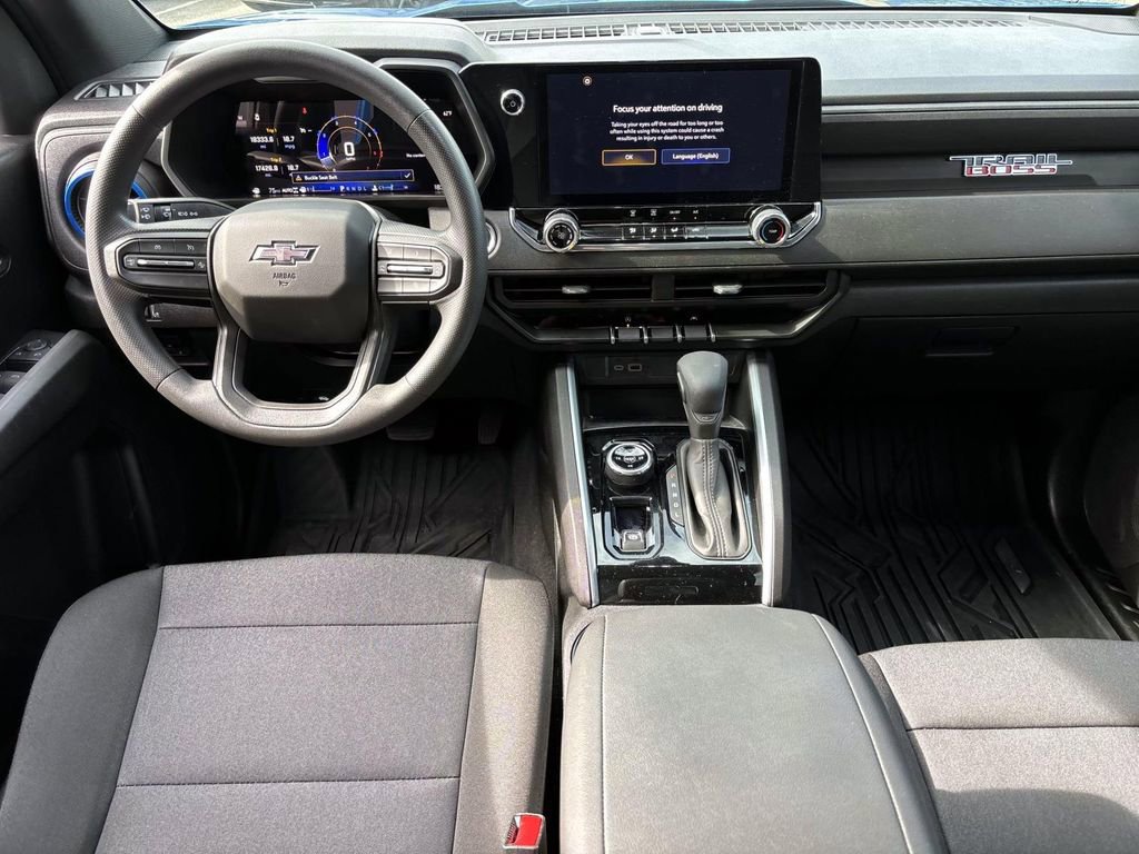 Used 2024 Chevrolet Colorado Trail Boss w/ Advanced Trailering Package image 29