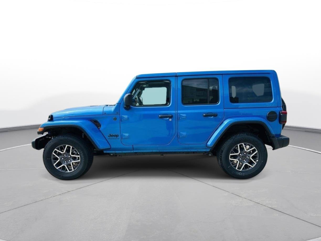 New 2025 Jeep Wrangler Unlimited Sahara w/ Technology Group AWD/4WD image 34