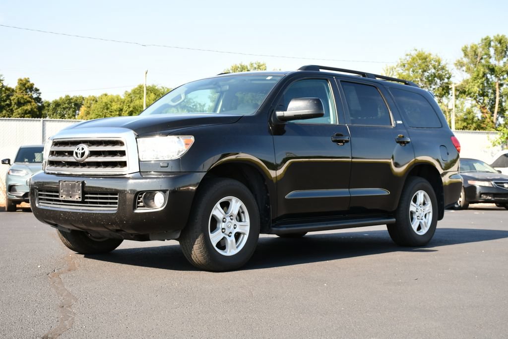 Used 2016 Toyota Sequoia SR5 AWD/4WD image 3