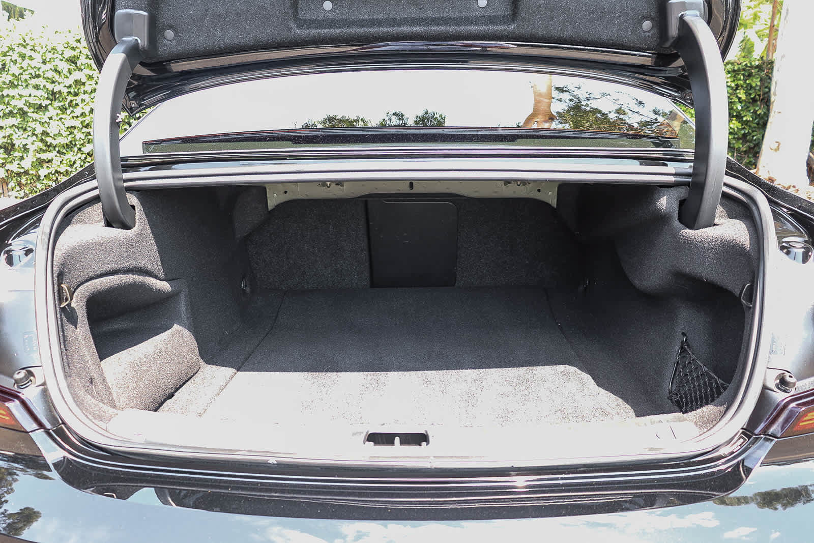 Used 2023 Volvo S90 B6 Plus AWD/4WD image 28