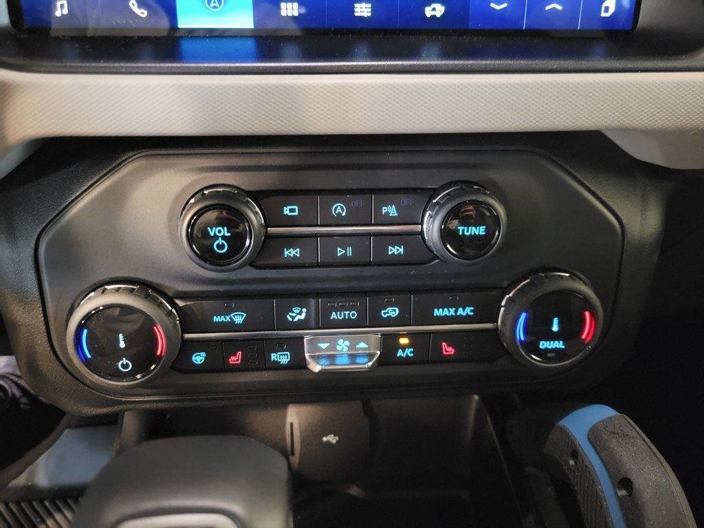 Used 2022 Ford Bronco Wildtrak image 17