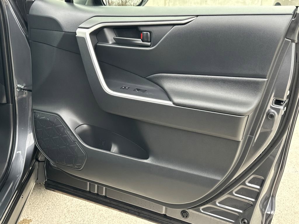 Certified 2025 Toyota RAV4 LE image 12