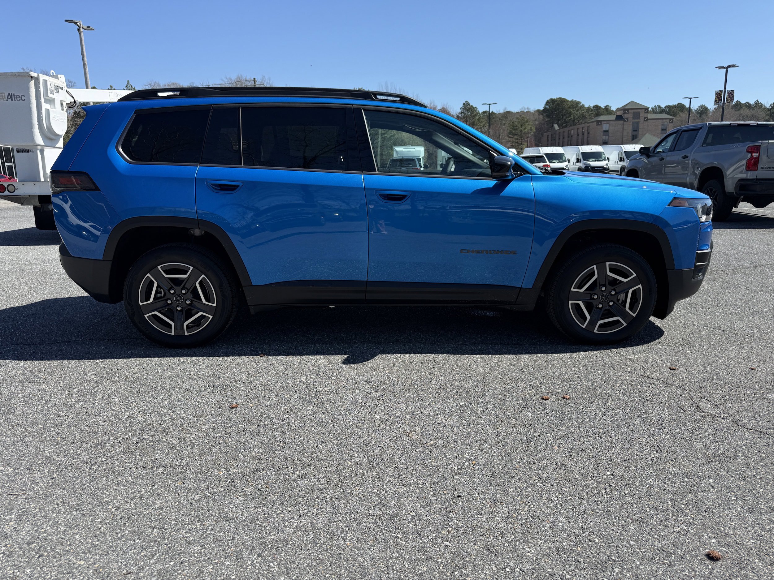 New 2026 Jeep Cherokee Limited AWD/4WD image 9