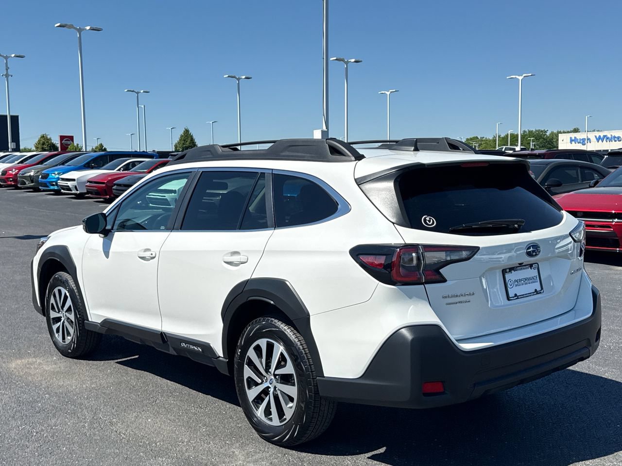 Used 2024 Subaru Outback Premium AWD/4WD image 5
