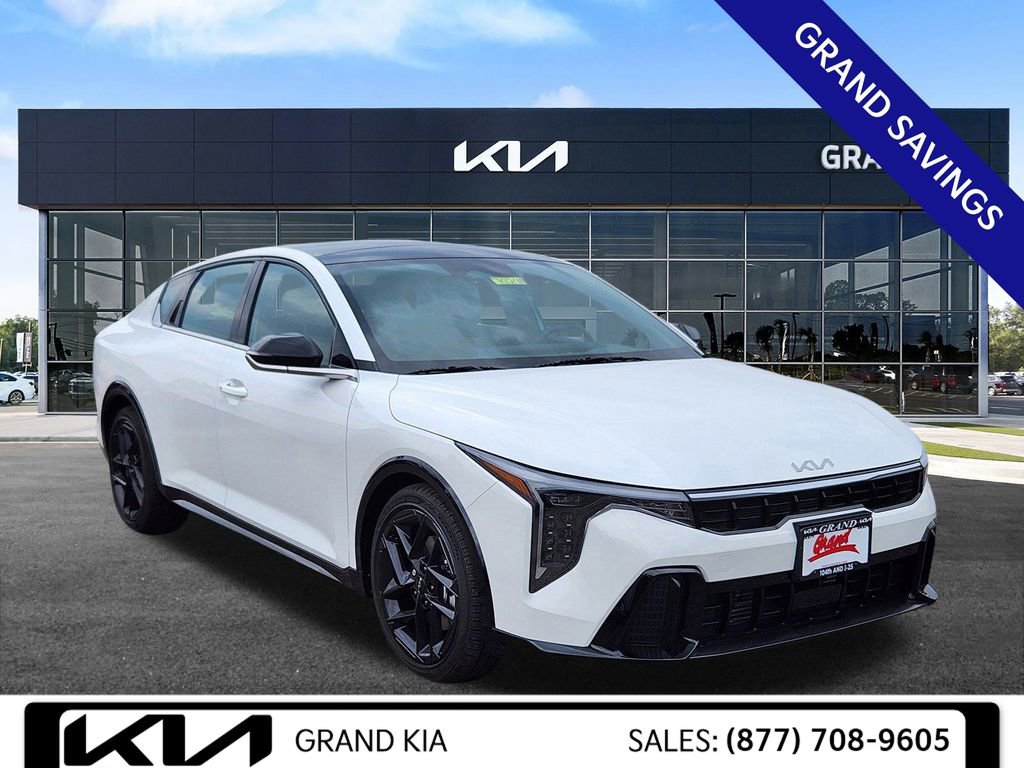 New 2025 Kia K4 GT-Line Turbo video 2