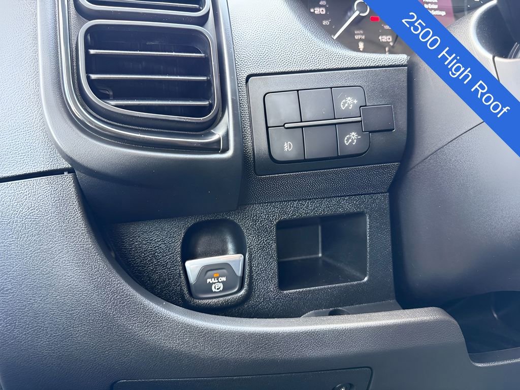Used 2026 RAM ProMaster 2500 w/ Convenience Group FWD image 19