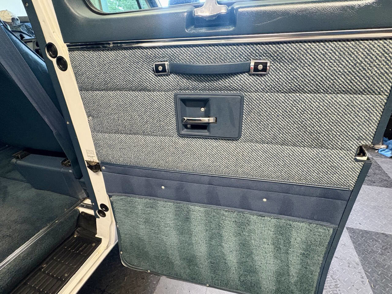 Used 1995 GMC G3500 Rally image 18